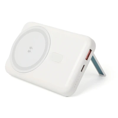 Siyah MagSafe Powerbank 5.000 mAh UV baskılı, kurumsal promosyon ürünü olarak kullanıma hazır